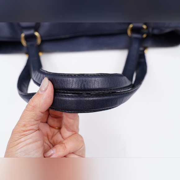 AL26❤️ GUCCI Calfskin Soho Working Tote Bag - Picture 7 of 15